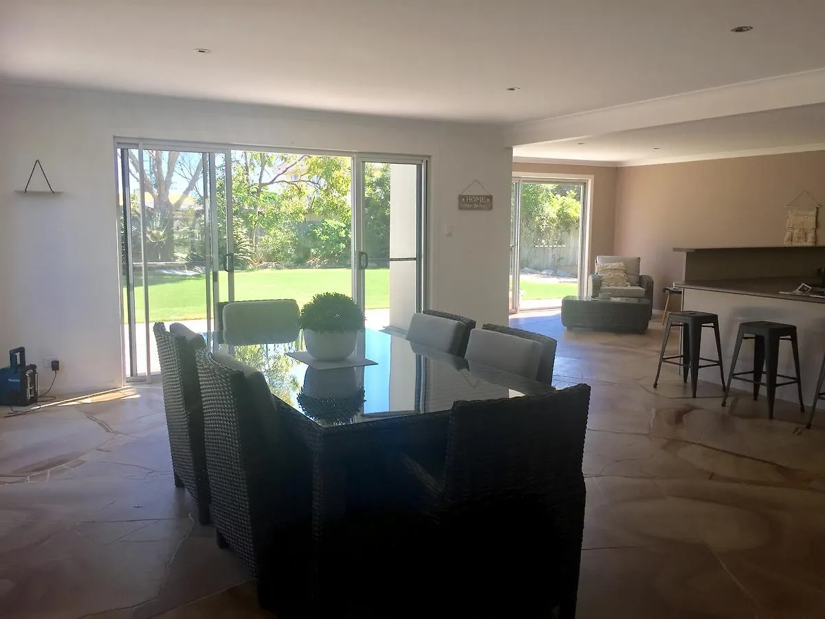 Alojamento de Acomodação e Pequeno-almoço Kelly'S Bnb Urangan