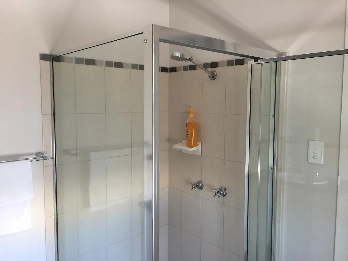 Kelly'S Bnb Urangan 3*,  Austrália