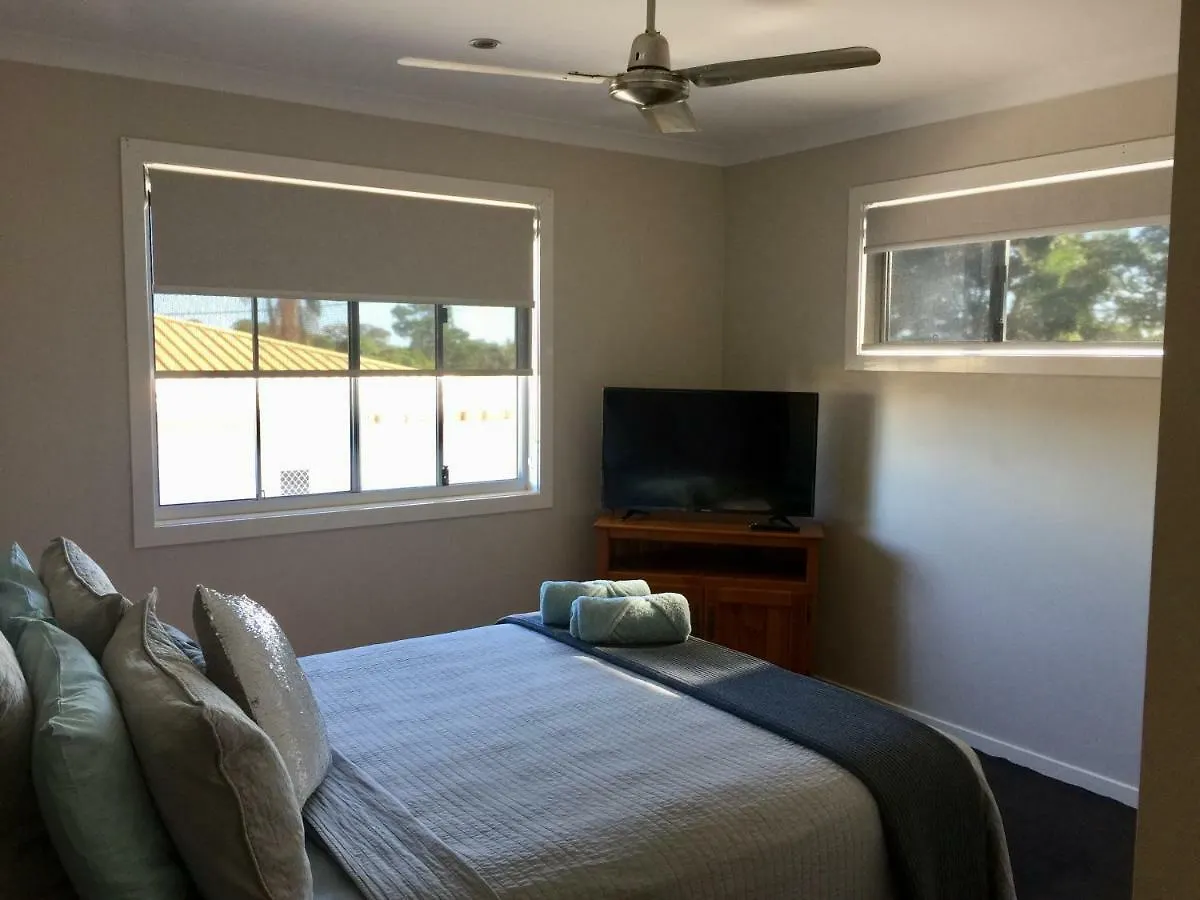 Kelly'S Bnb Urangan Alojamento de Acomodação e Pequeno-almoço